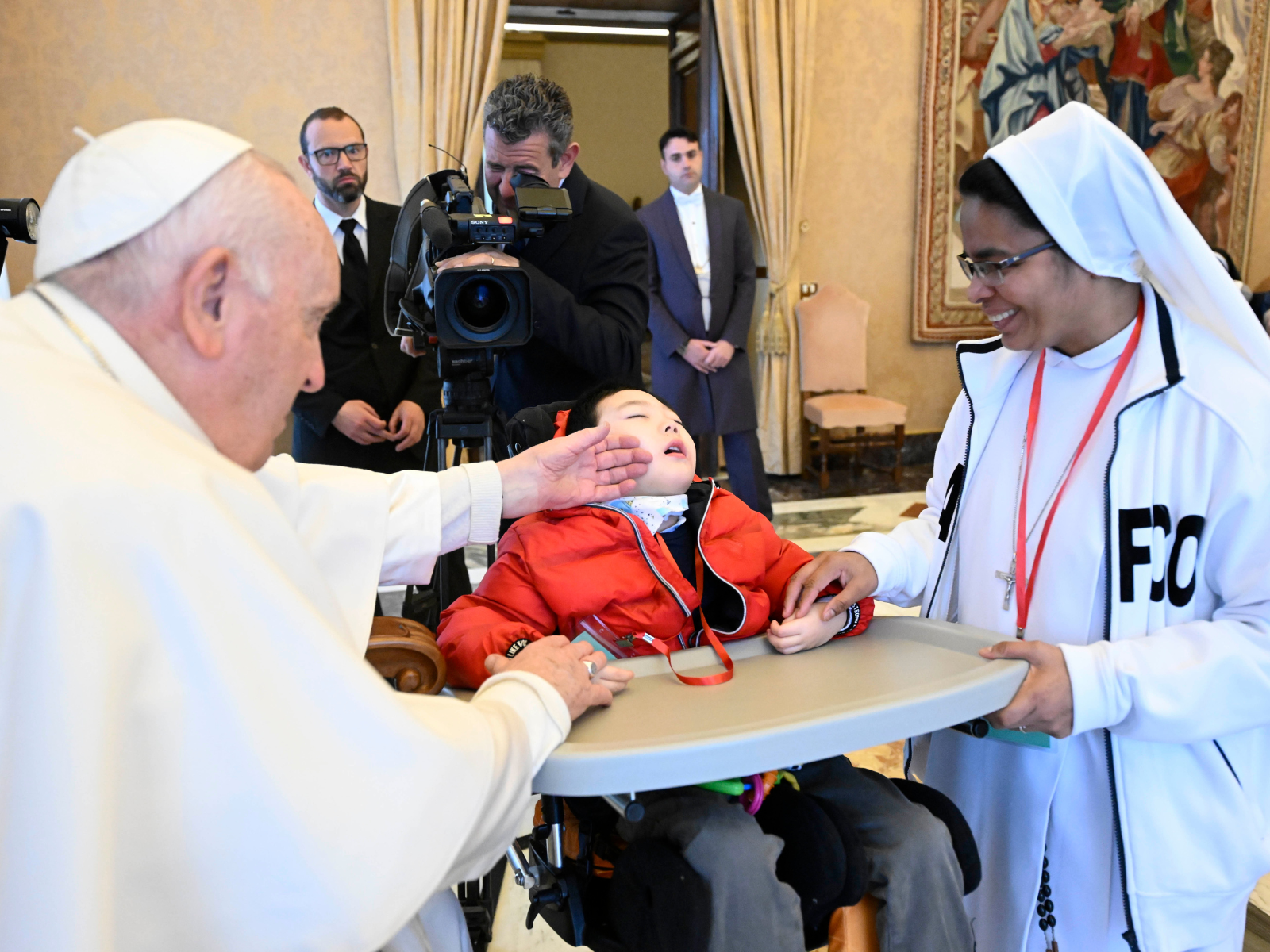 papa-audiencia-aris_PhotographerIPA-via-Reuters