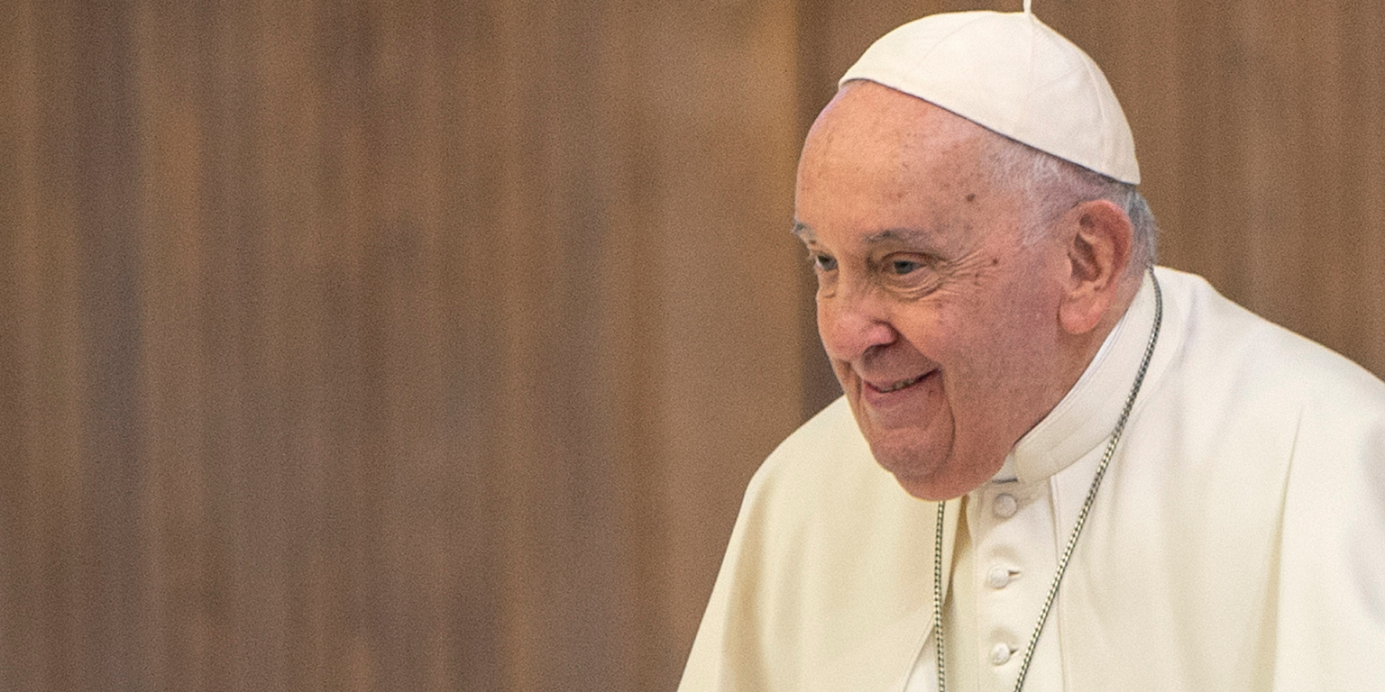 papa-francisco-neutra-2_Alessia-GiulianiIPASipa-USA-via-Reuters-1536×864