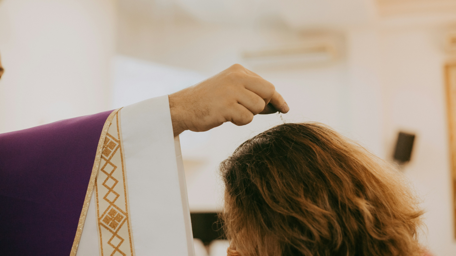 Quarta-feira-de-Cinzas-FOTO-Thays-Orrico-Uns-Plasch–1536×864