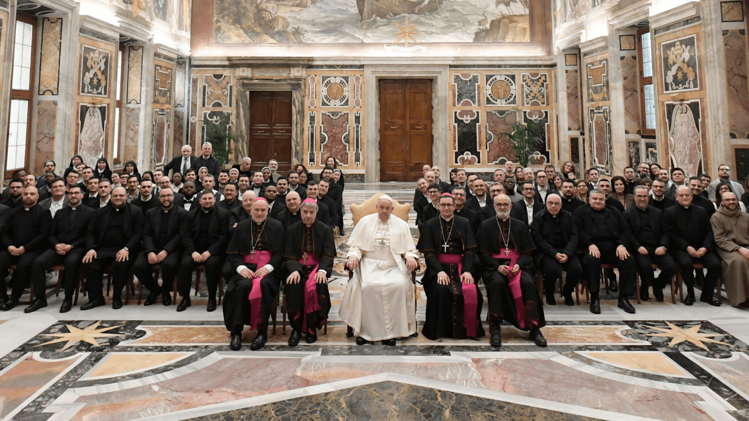 papa-francisco-audiencia-seminaristas-seminario-napoles-_-foto-Vatican-Media-IPA-Sipa-USA-via-Reuters-Connect-1536×864