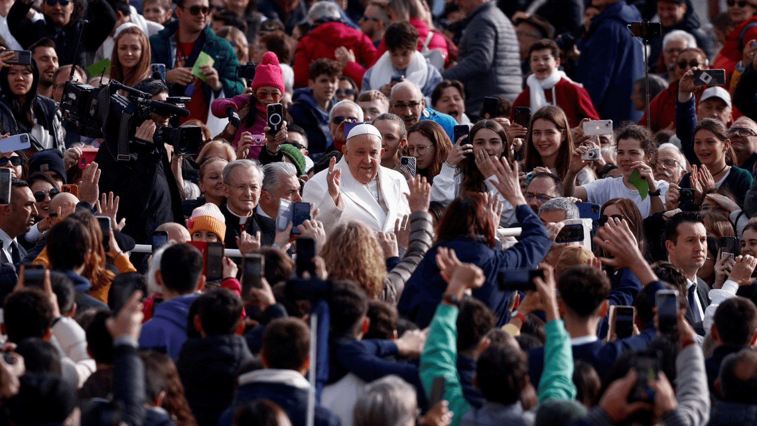 papa-francisco-povo-audiencia-geral-13-marco-03-2024-_-foto-REUTERS-Guglielmo-Mangiapane-1536×864