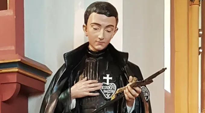 Esses doentes foram curados depois de sonhar com são Gabriel das Dores