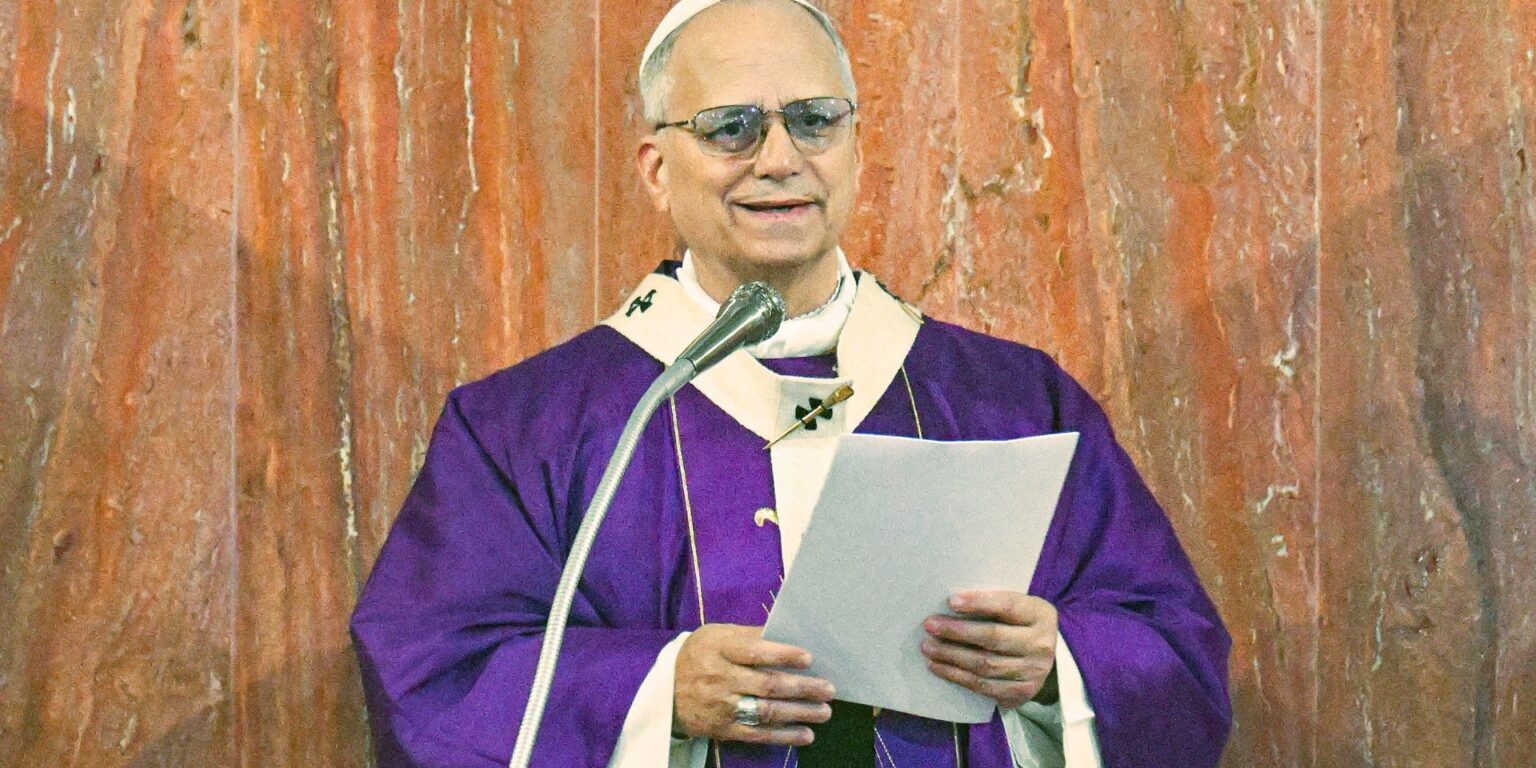 papa-leao-xiv-fotoalessia-giuliani-cppipasipa-usa-via-reuters-connect-1536×864