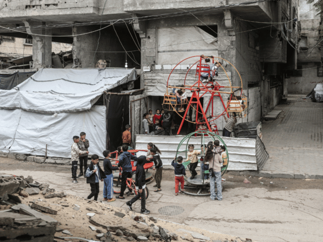 Dia do Migrante e do Refugiado: Igreja se volta ao drama das crianças