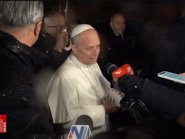 Se alguém me criticar, que o faça com sinceridade, diz Papa