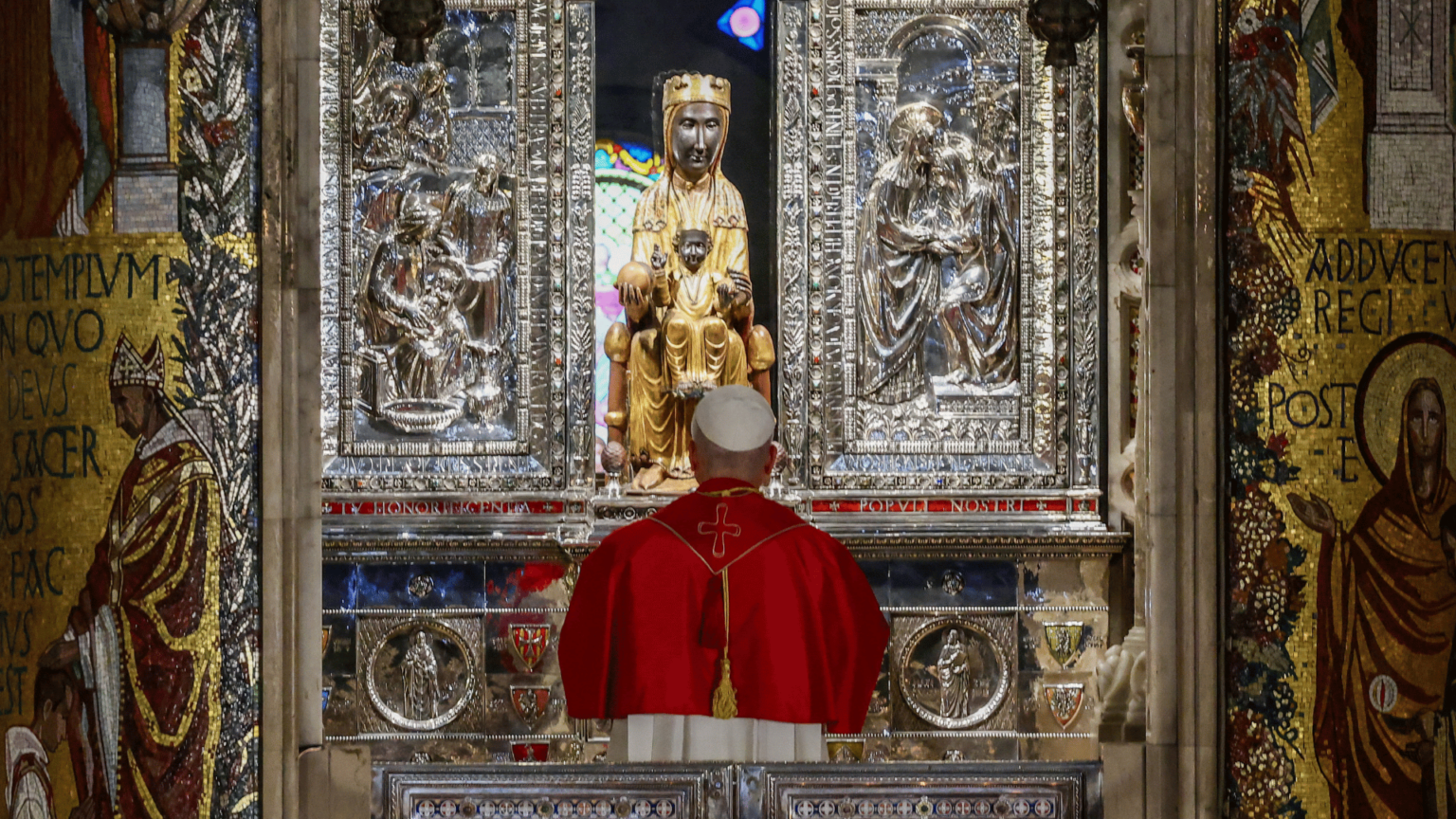 maria-nos-ensina-a-permitir-que-cristo-nos-transforme-afirma-papa-1536×864
