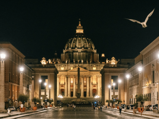 Lumen Gentium ajuda a compreender a identidade da Igreja