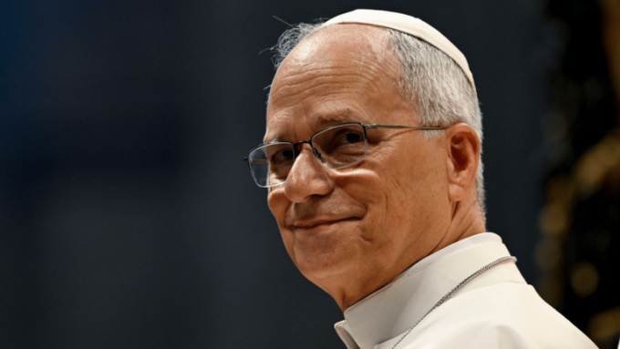 papa-leao-xiv_ambiente-interno_imagocatholicpressphoto-via-reuters-768×432