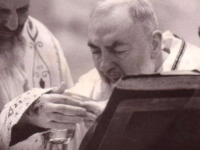 Três fatos milagrosos de padre Pio que talvez você não saiba