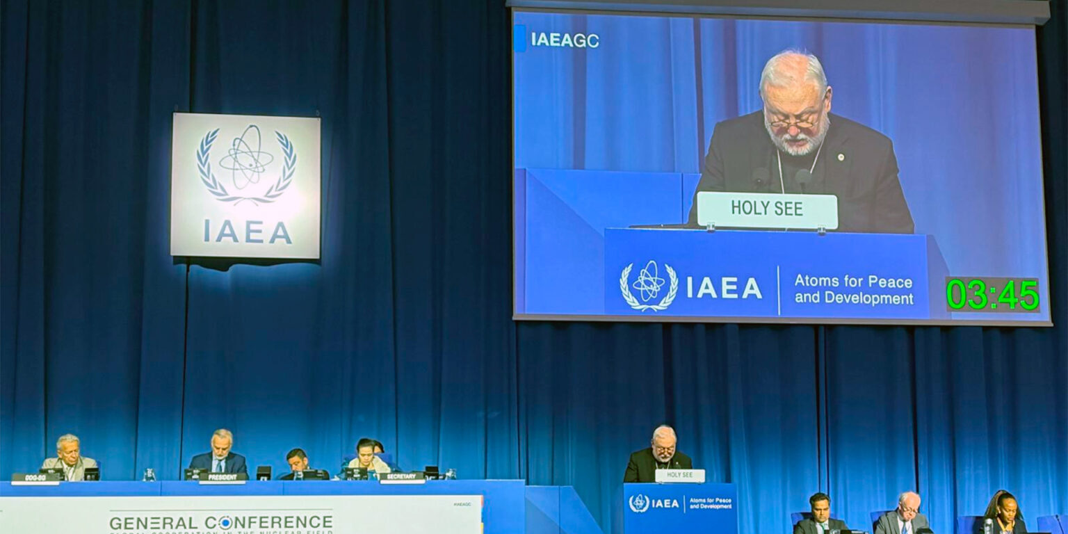 gallagher_conferencia_geral_aiea-1536×864