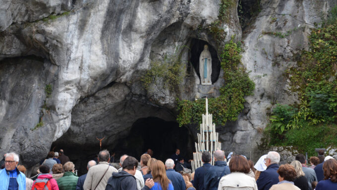 grotta_di_lourdes_wikipedia-1536×864