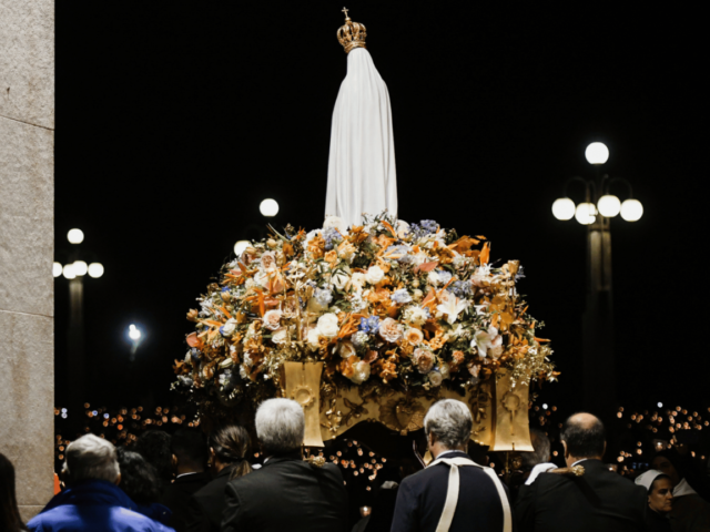 Vigília para o 13 de outubro em Fátima reza pela saúde do Papa