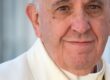 Papa Francisco é visto em audiência geral no Vaticano em 16 de abril de 2014. | Crédito: Daniel Ibáñez/EWTN.